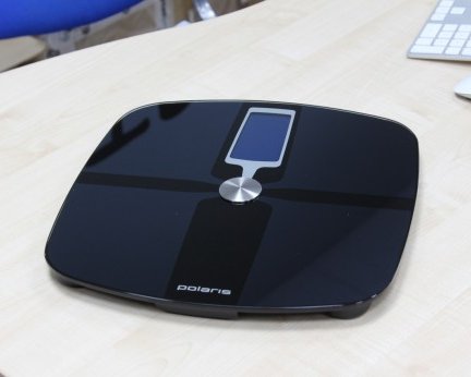 Что подарить на Новый год?</p>
<p>Лайфхакерские Bluetooth весы от Polaris