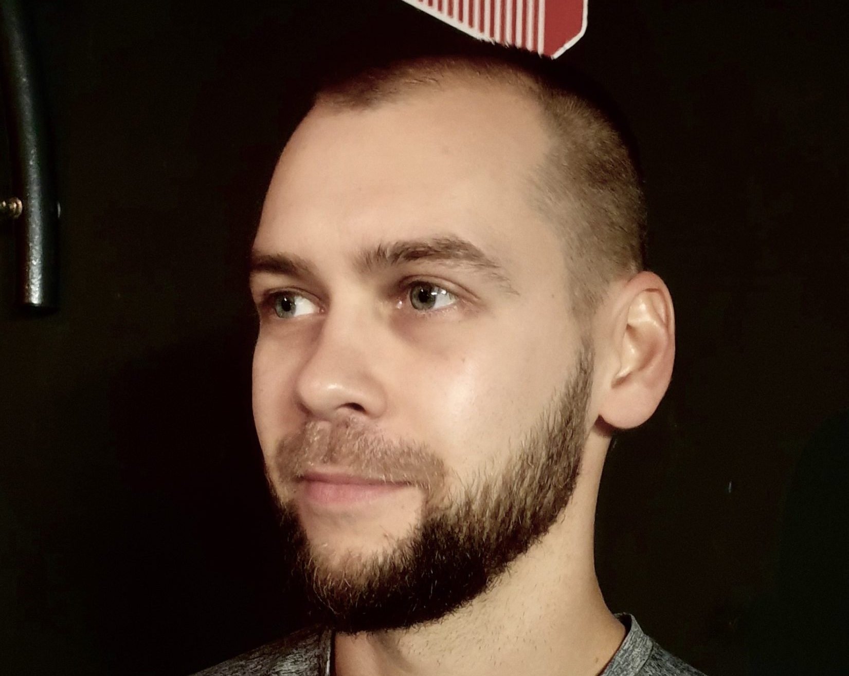 «Бег вреден для суставов? Как поддерживать форму на удалёнке?» 10 вопросов фитнес-тренеру и ответы на них